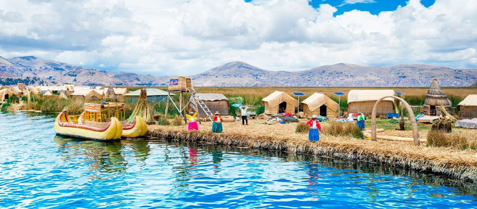 titicaca-islands-uros-taquile-luquina-5_vbcUWPv